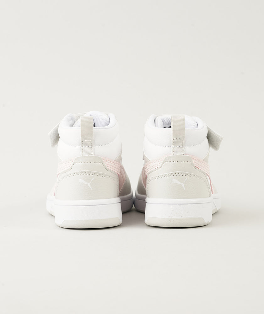 
                  
                    PUMA REBOUND V6
                  
                