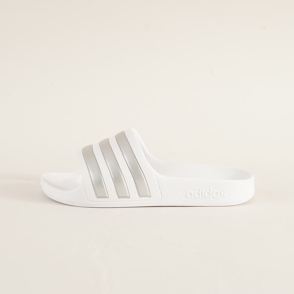 
                  
                    ADIDAS ADILETTE AQUA
                  
                
