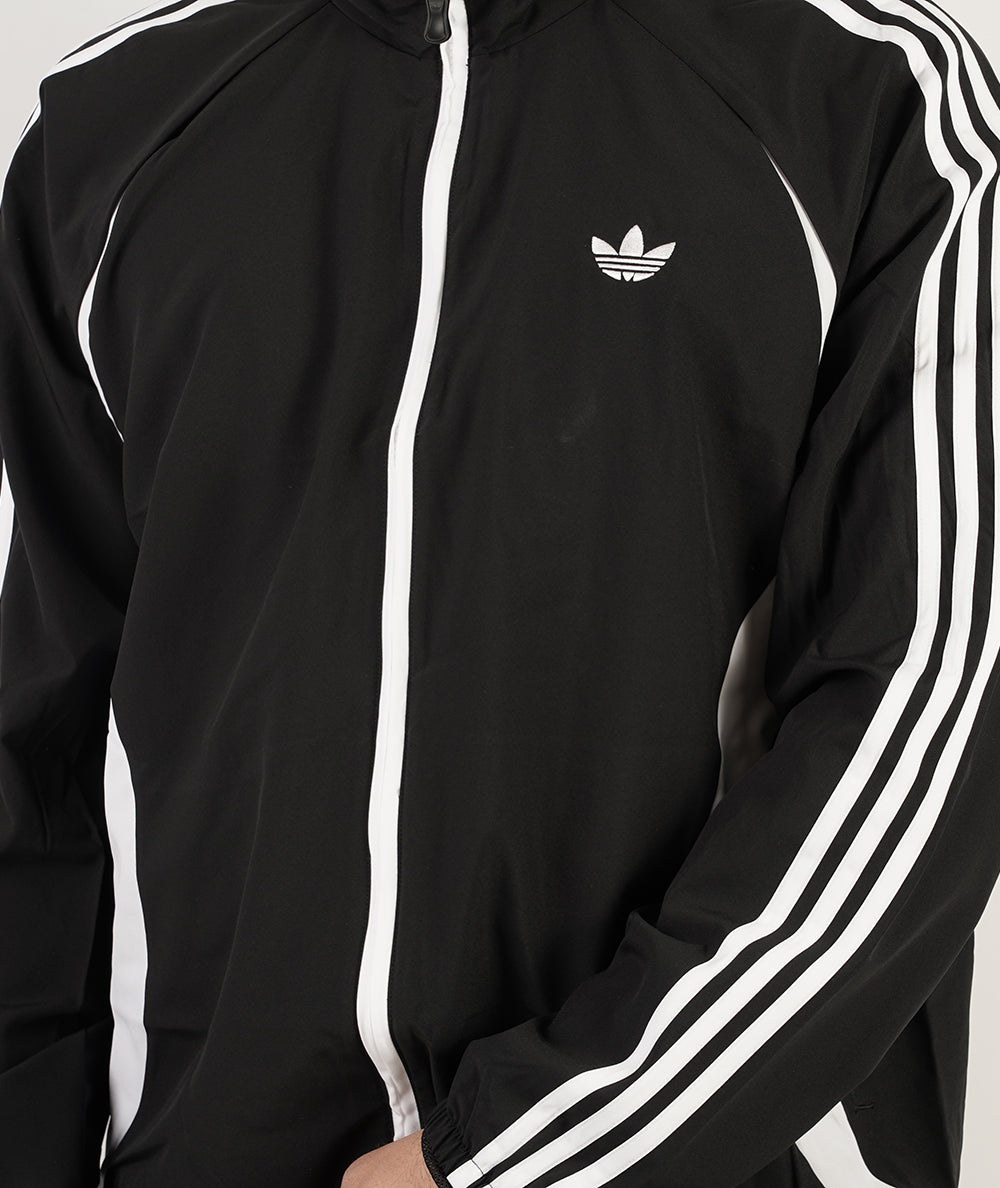 
                  
                    ADIDAS TEAMGEIST TT
                  
                