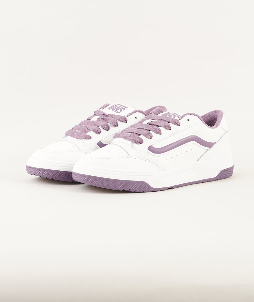 
                  
                    VANS HYLANE
                  
                
