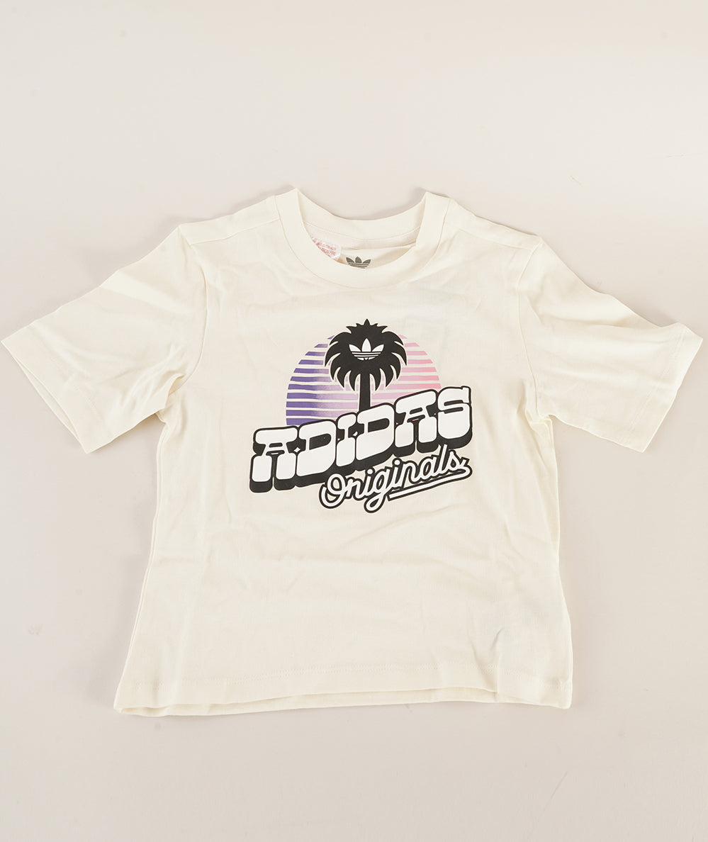 
                  
                    ADIDAS SHORT TEE SET
                  
                