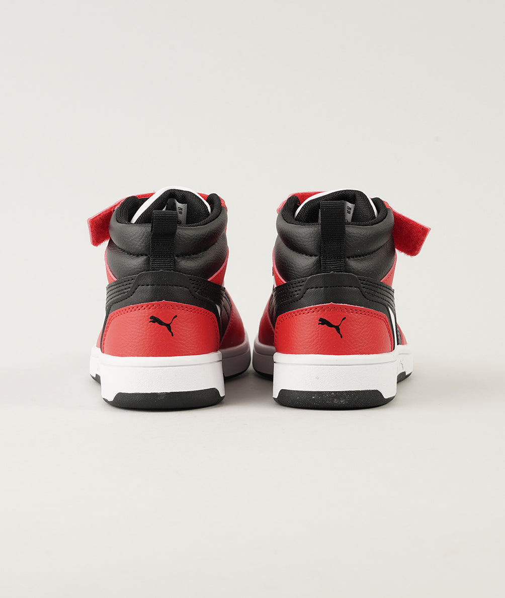 
                  
                    PUMA REBOUND V6
                  
                