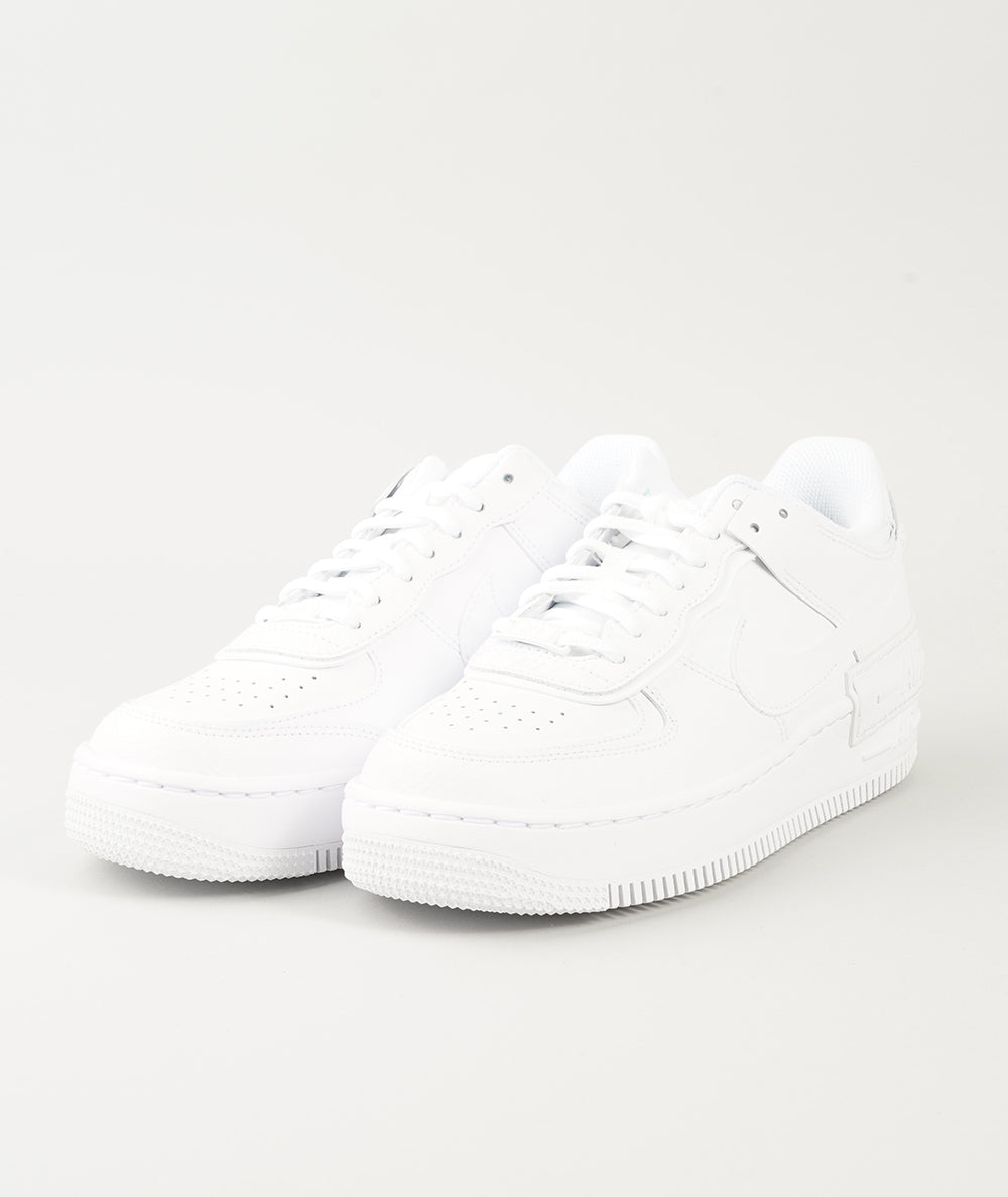 
                  
                    NIKE AIR FORCE 1 SHADOW
                  
                