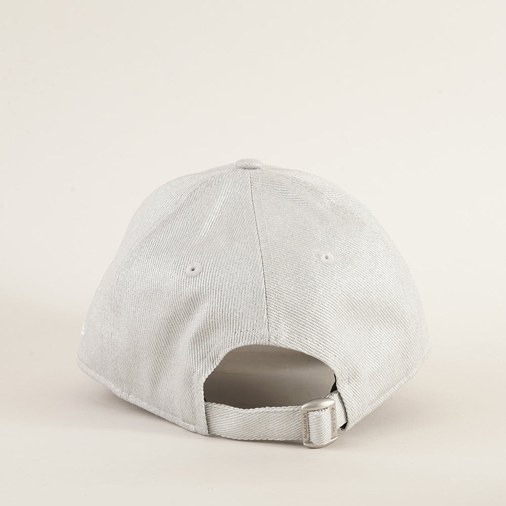 
                  
                    NEW ERA BERRETTO
                  
                