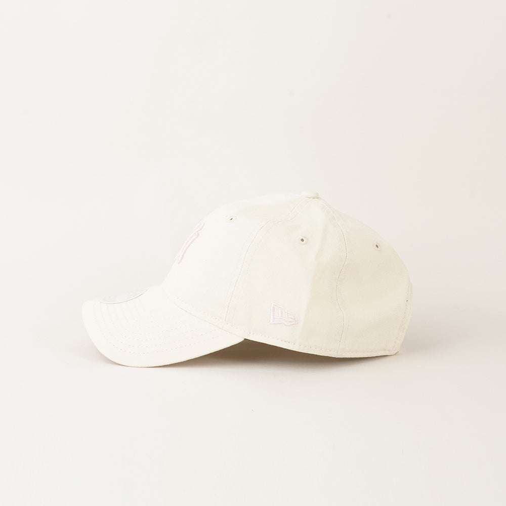 
                  
                    NEW ERA ACCESSORI
                  
                