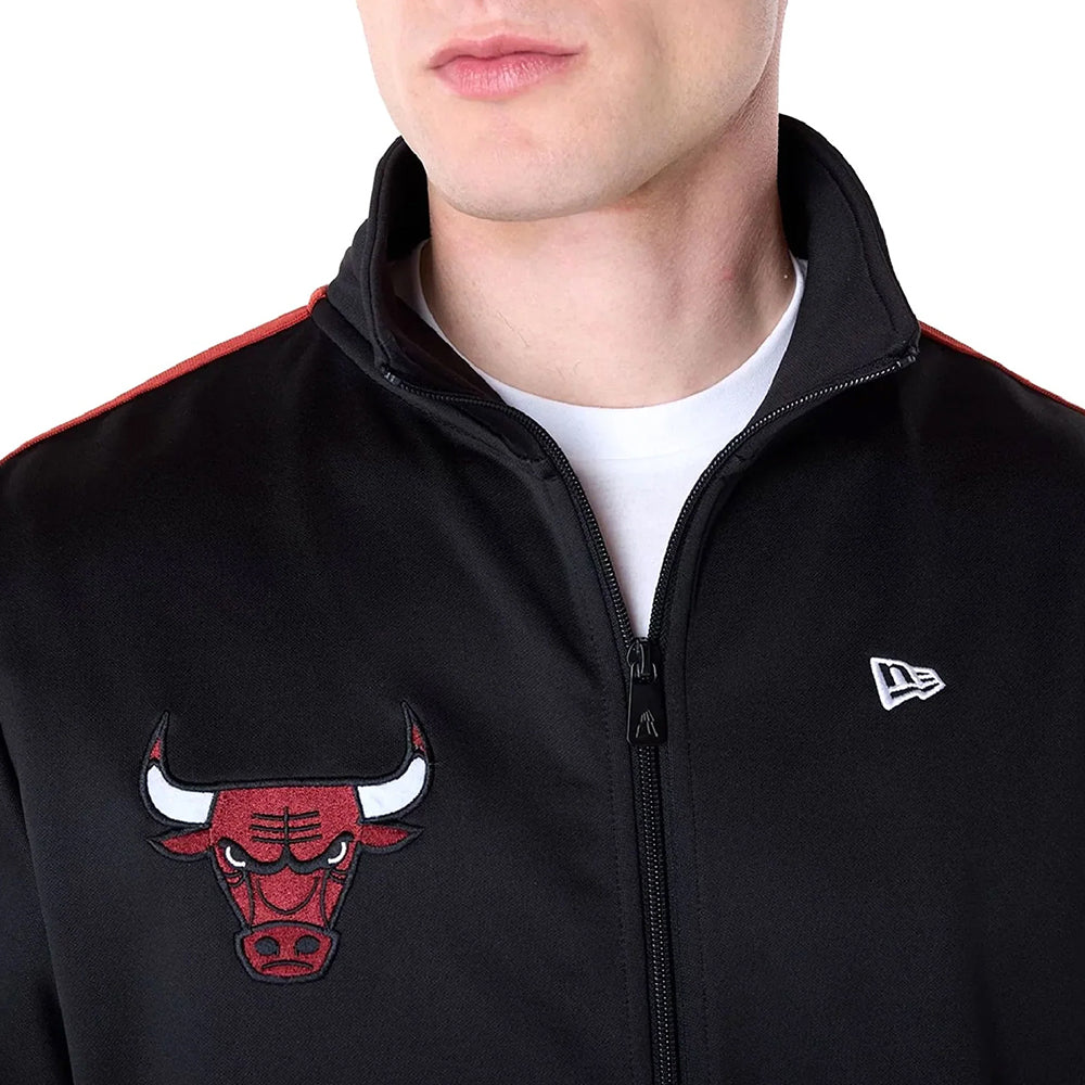 
                  
                    NEW ERA NBA TRACK JCKT
                  
                