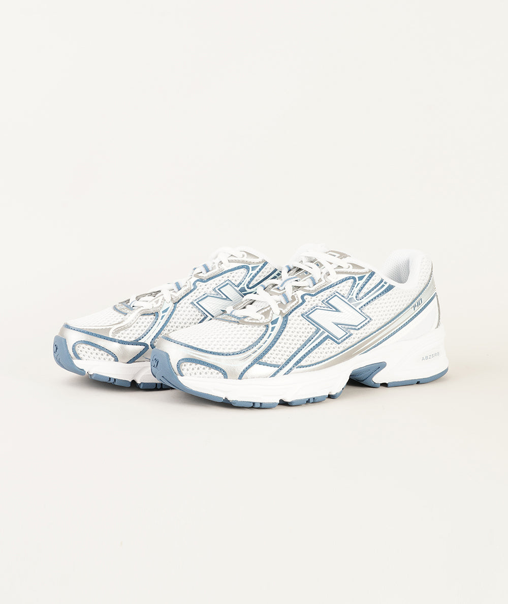 
                  
                    NEW BALANCE 740
                  
                