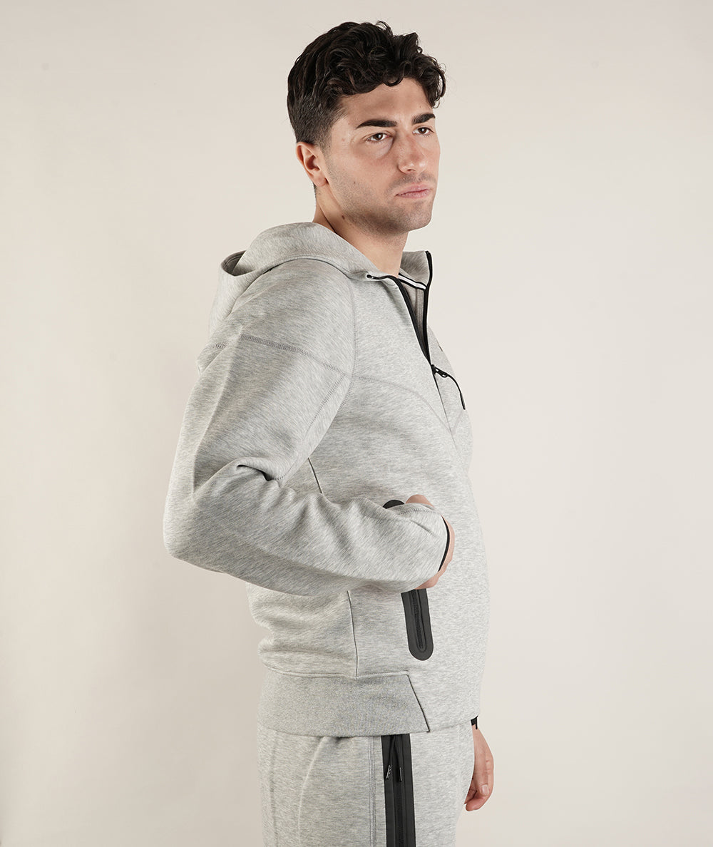 
                  
                    NIKE FELPE TECH FLEECE
                  
                