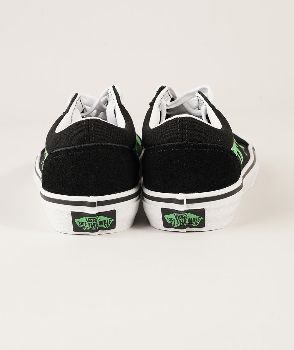 
                  
                    VANS OLD SKOOL
                  
                