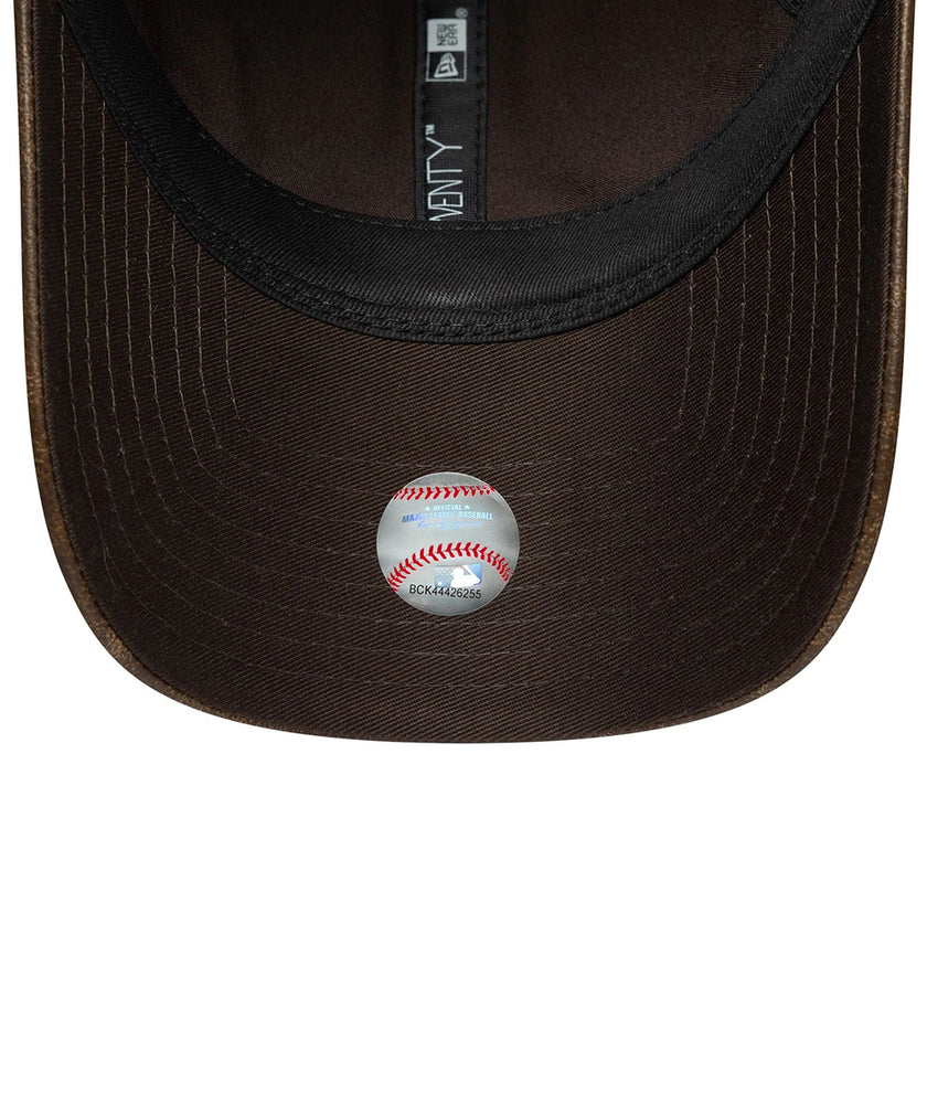 
                  
                    NEW ERA WMNS WORN
                  
                
