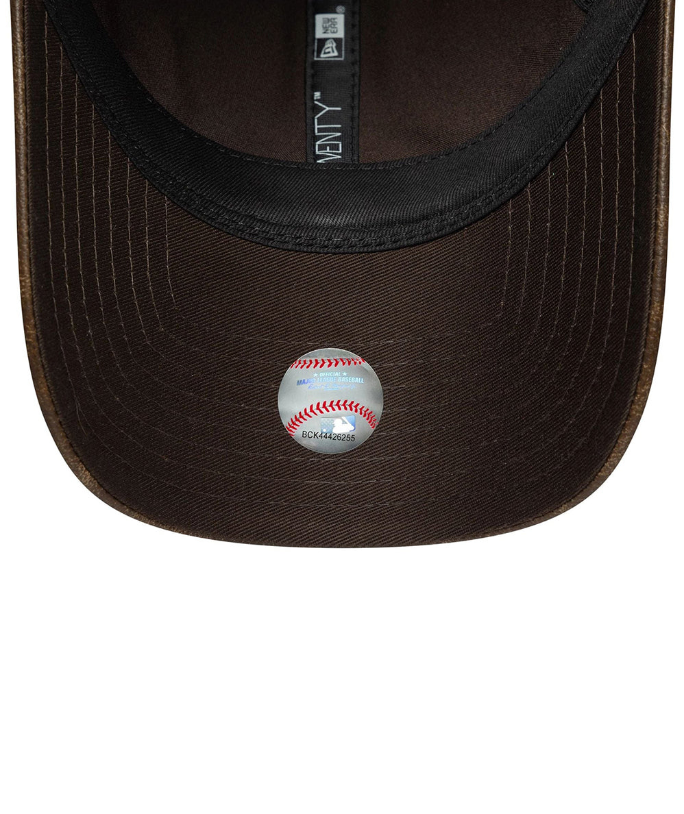 
                  
                    NEW ERA WMNS WORN
                  
                