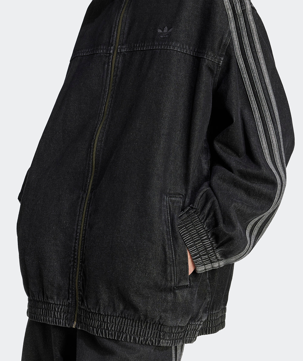 
                  
                    ADIDAS GIACCA IN DENIM
                  
                