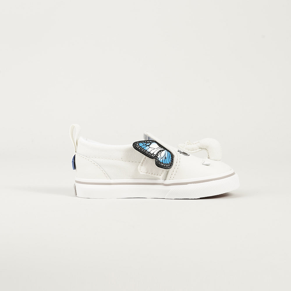 
                  
                    VANS SLIP-ON
                  
                