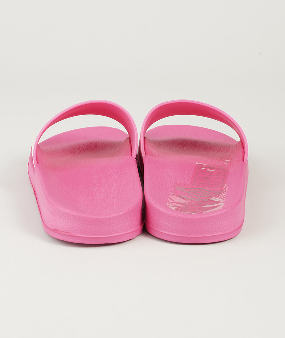
                  
                    UMBRO SLIPPERS
                  
                