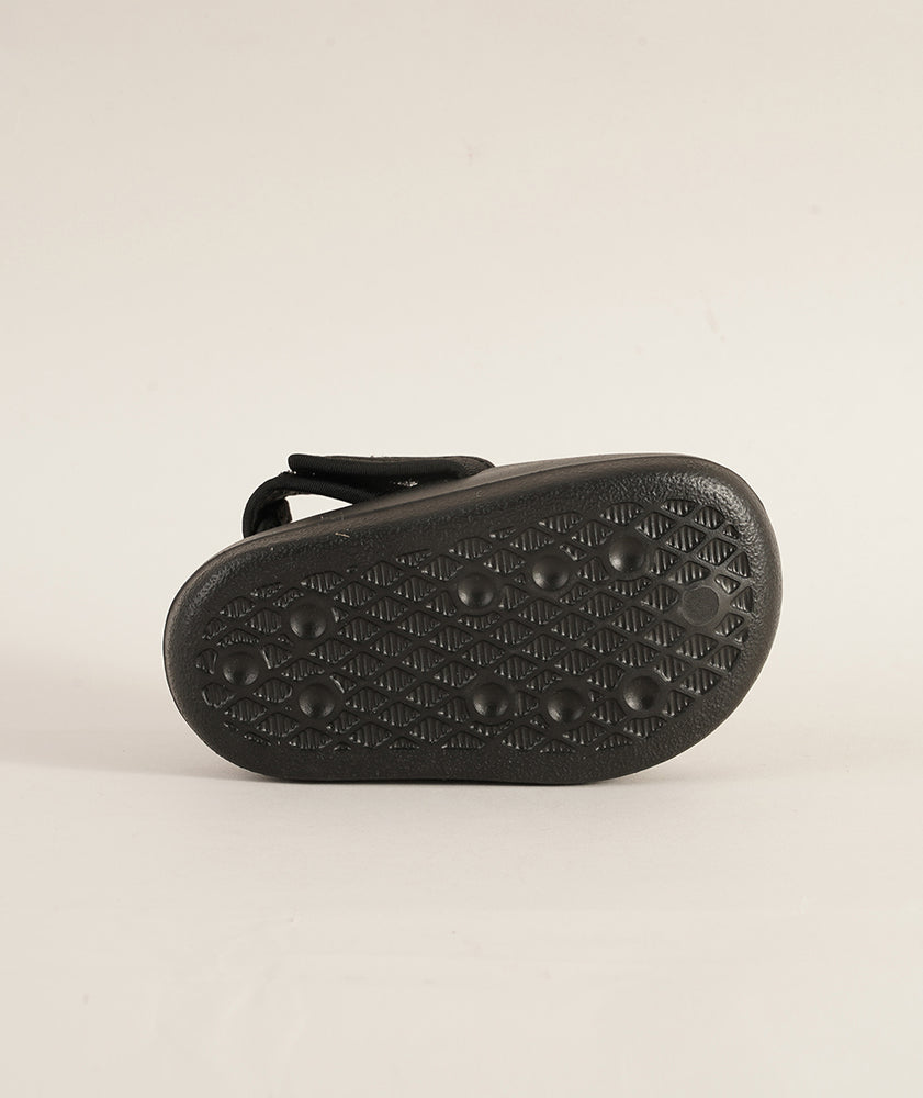 
                  
                    ADIDAS ADIFOM ADILETTE
                  
                