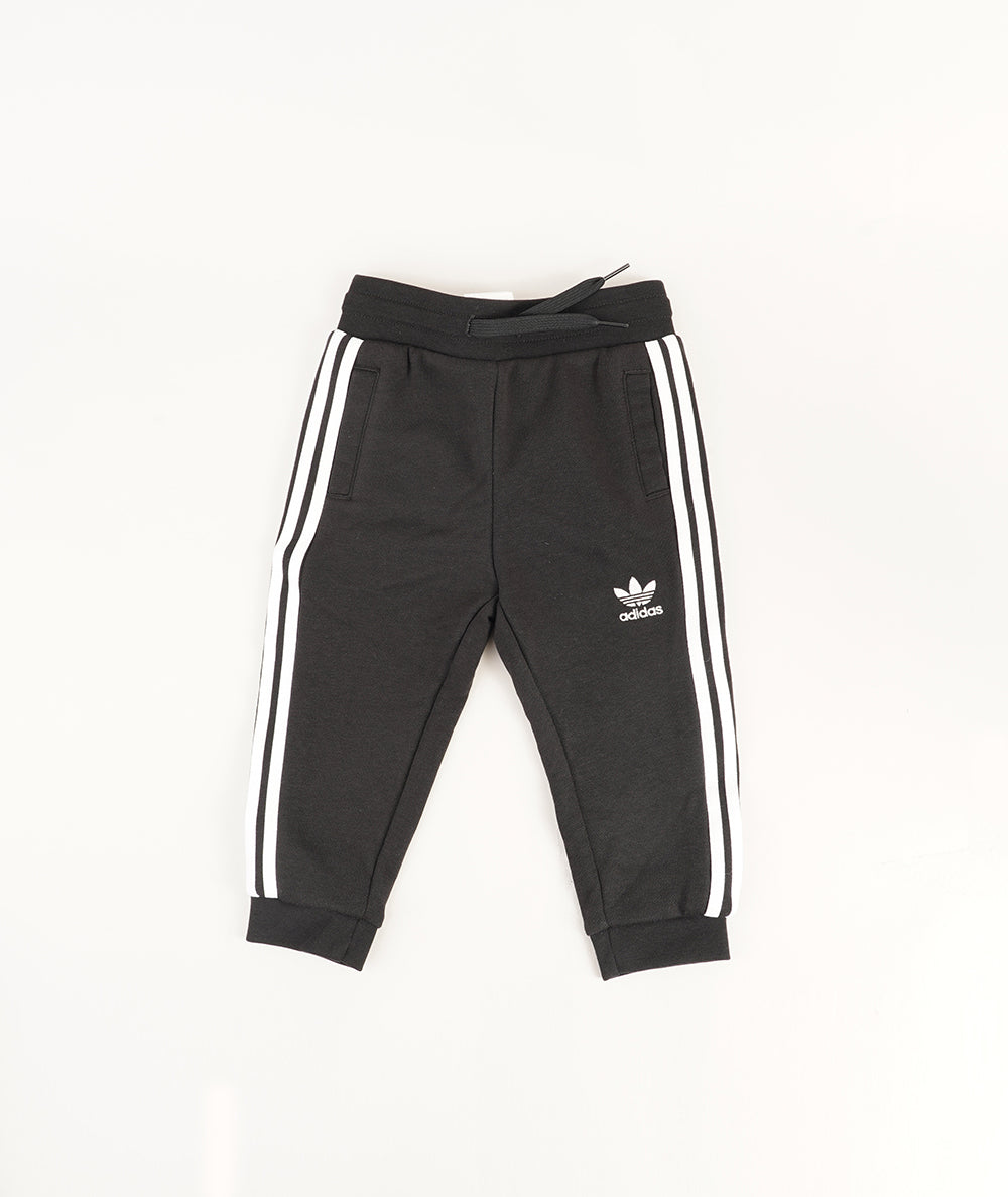 
                  
                    ADIDAS CREW SET
                  
                
