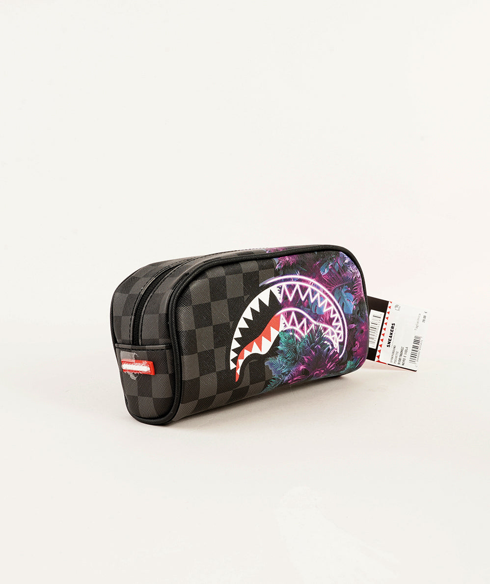 
                  
                    SPRAYGROUND POCHETTE
                  
                