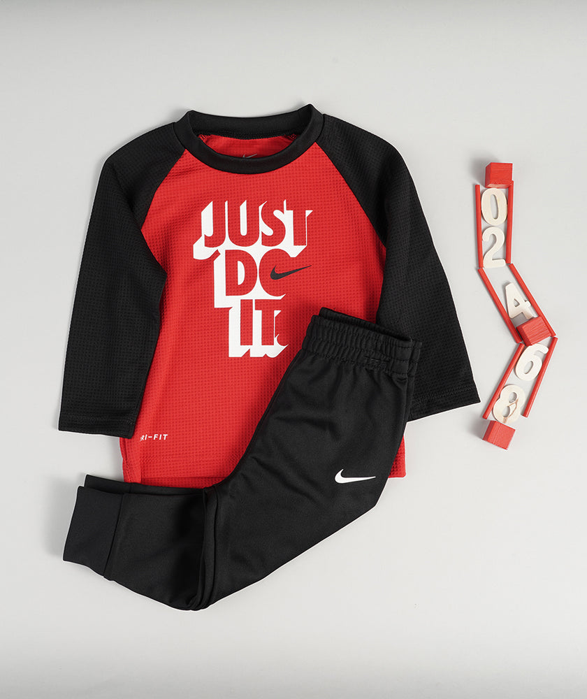 
                  
                    NIKE ESSENTIALS
                  
                
