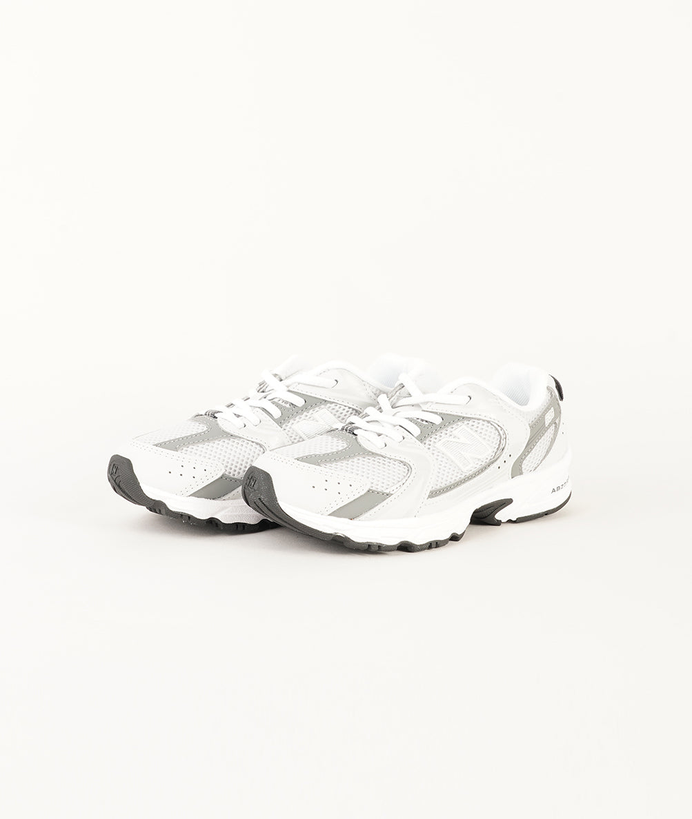 
                  
                    NEW BALANCE NEW BALANCE 530
                  
                