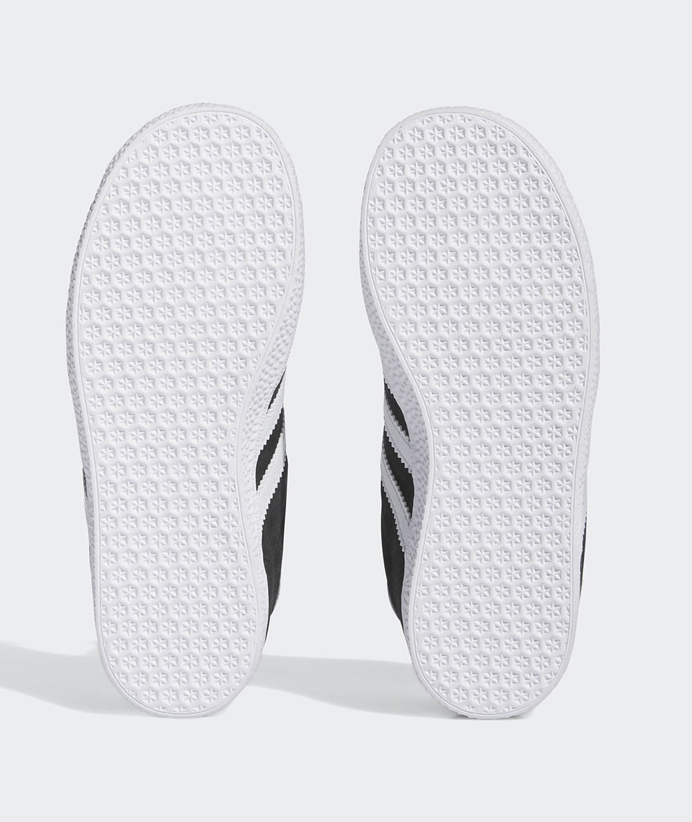 
                  
                    ADIDAS GAZZELLE
                  
                