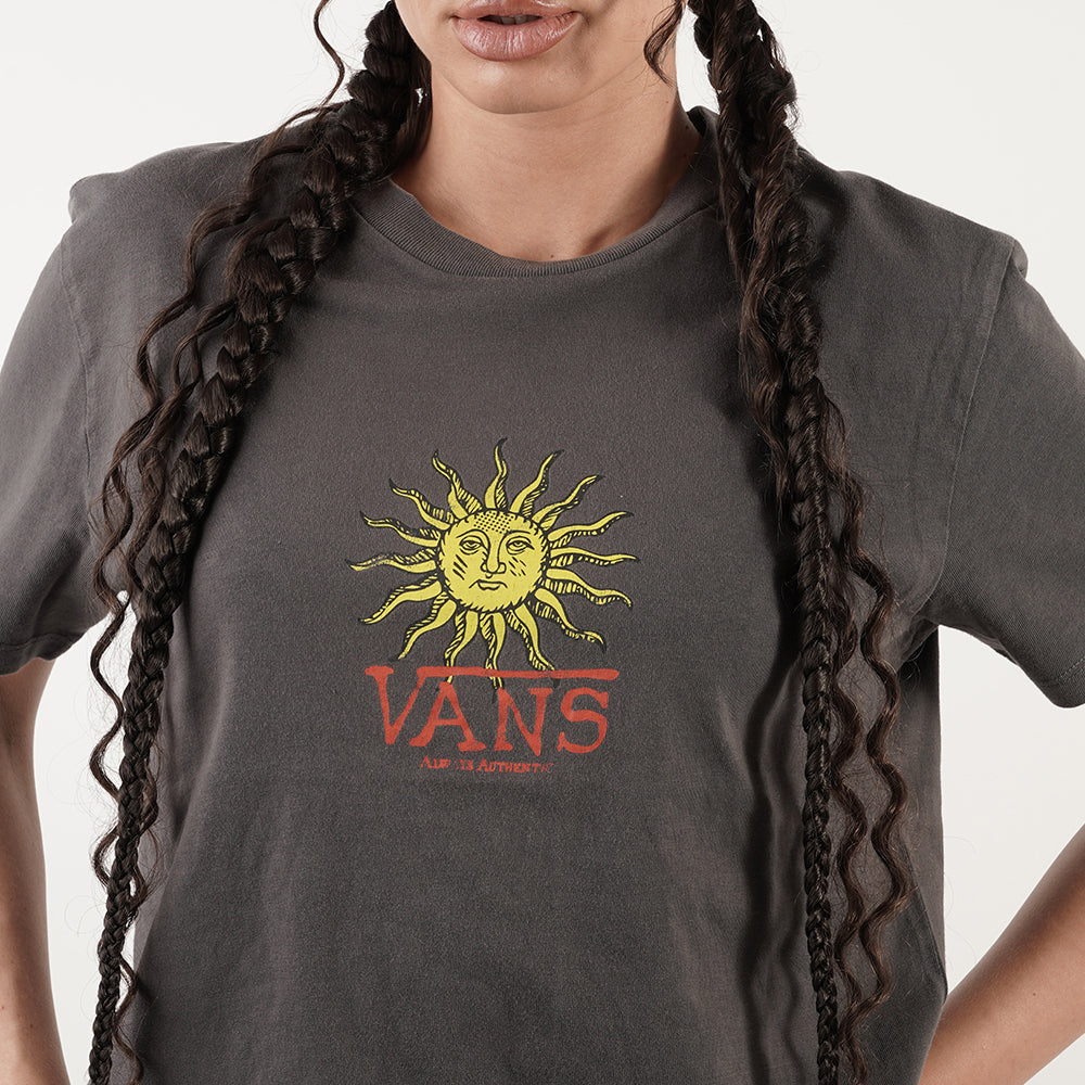 
                  
                    VANS COSMIC RAY
                  
                