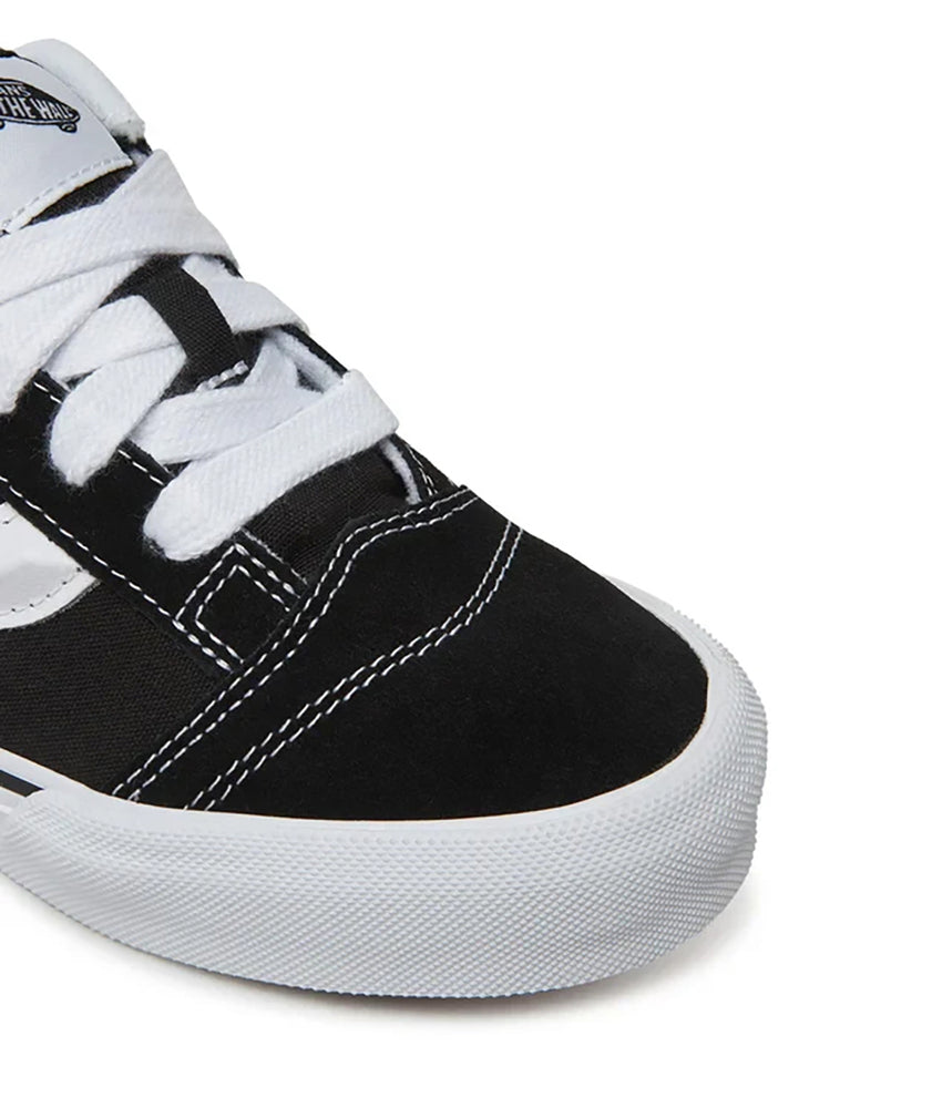 
                  
                    VANS KNU SKOOL
                  
                