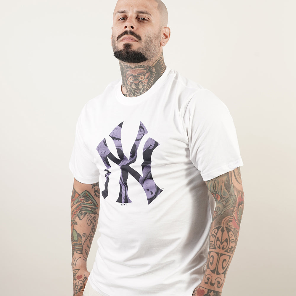 
                  
                    47 BRAND T-SHIRT 47 BRAND
                  
                
