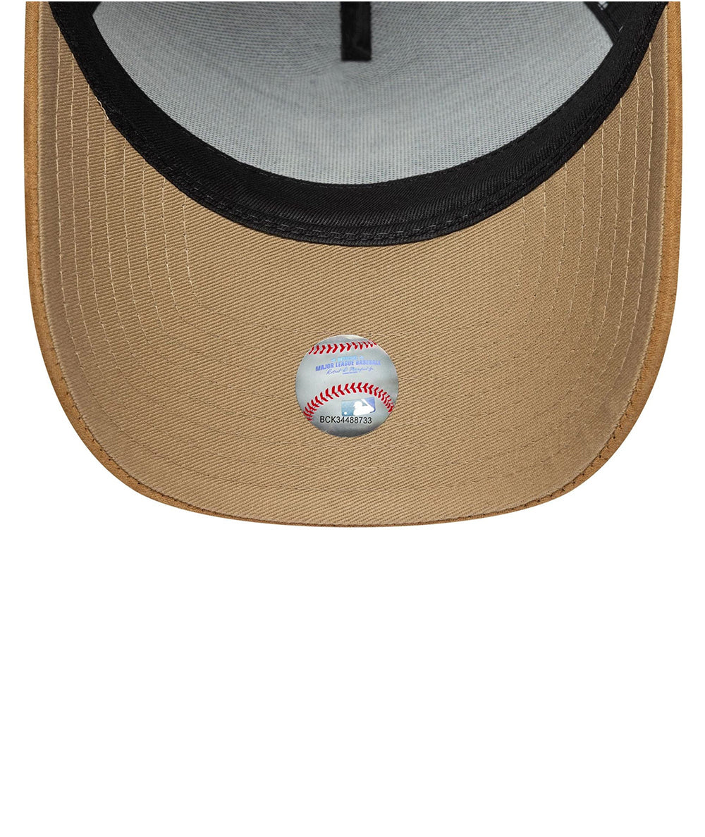 
                  
                    NEW ERA SUEDE VISOR
                  
                