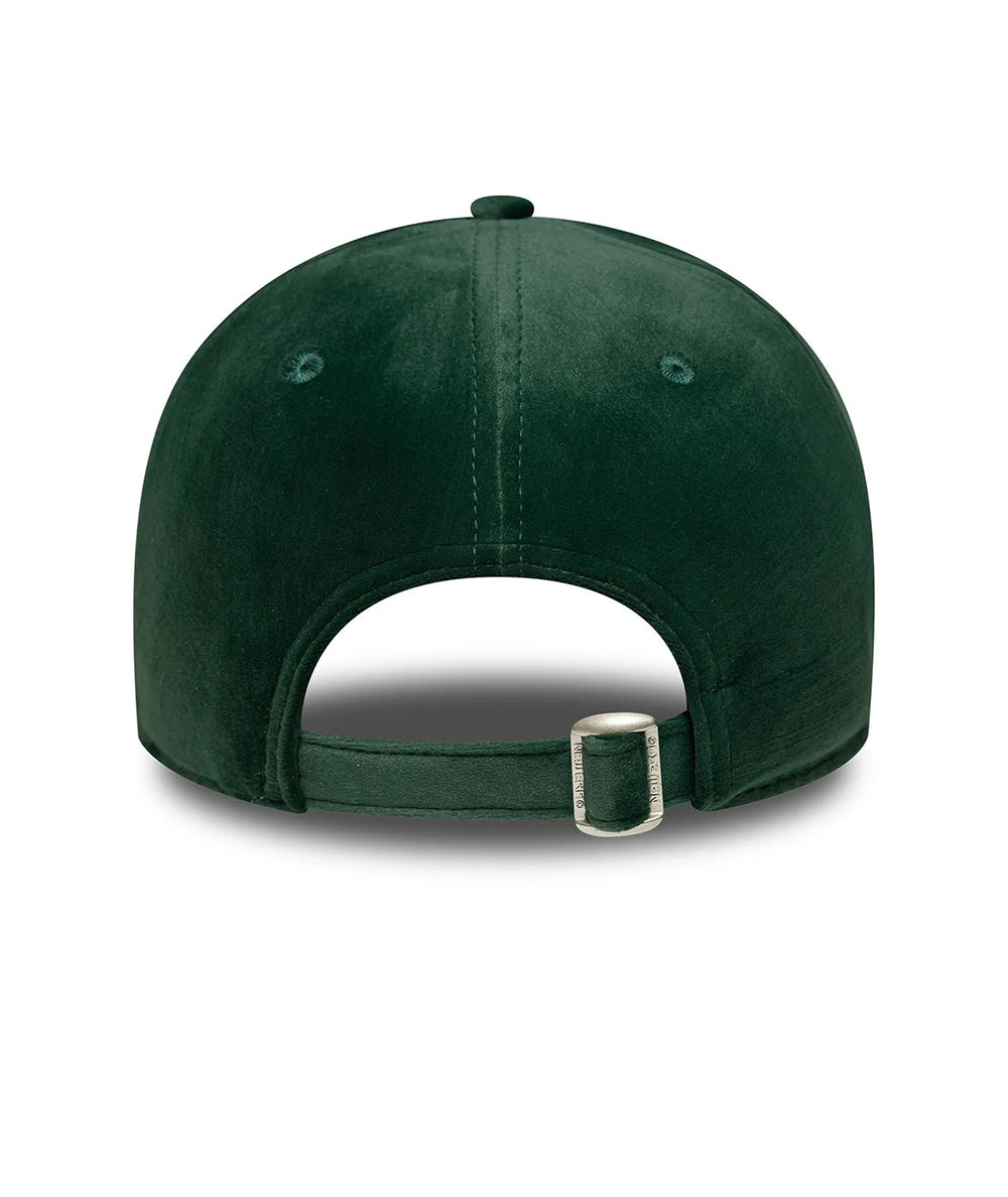 
                  
                    NEW ERA WMNS VELOUR
                  
                