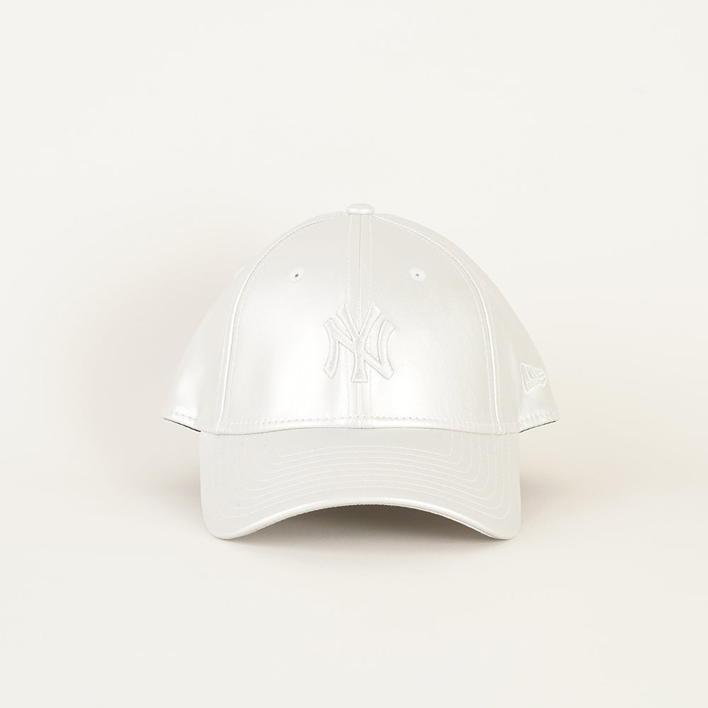 
                  
                    NEW ERA WMNS MIDI
                  
                