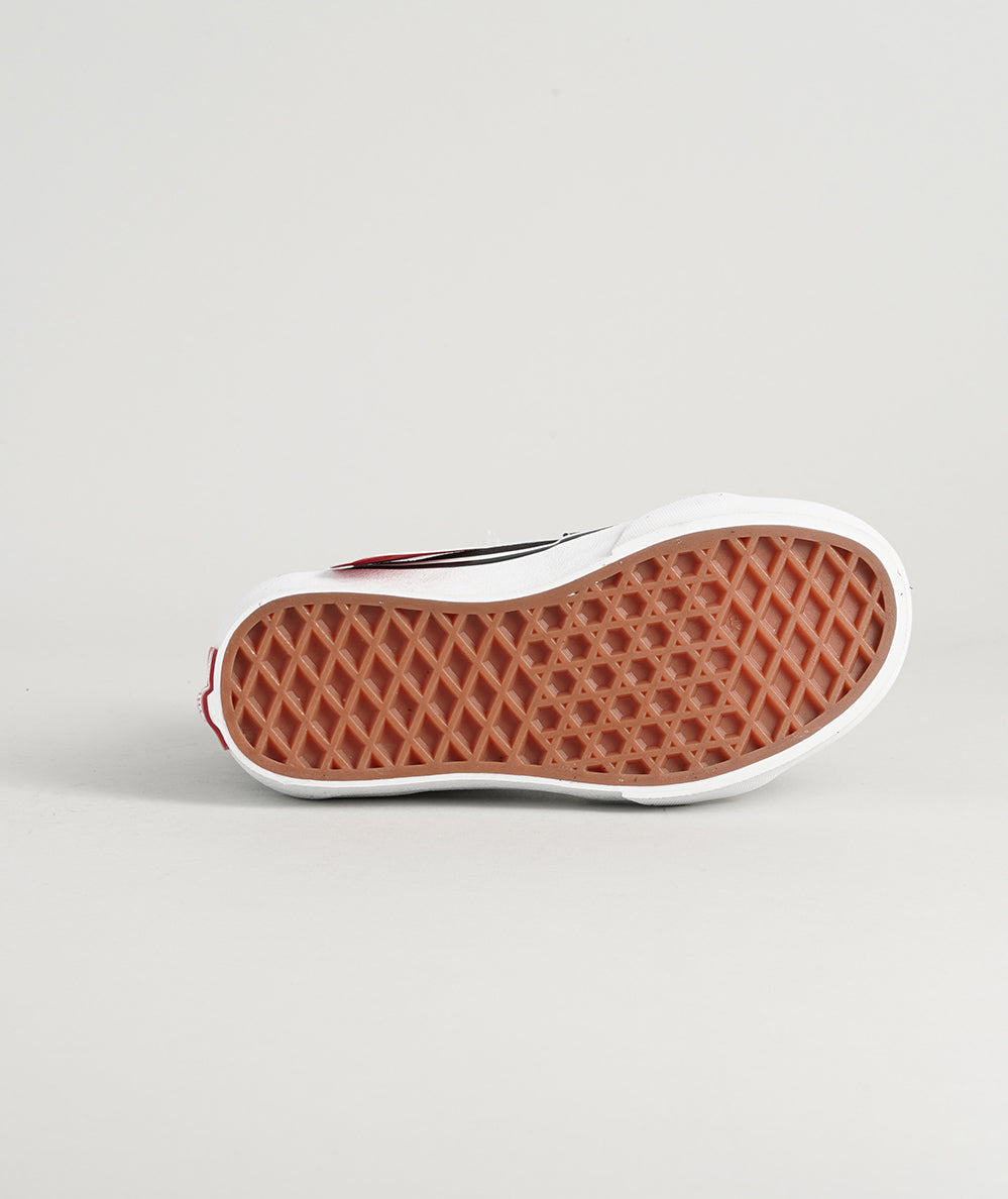 
                  
                    VANS SK8-HI KIDS
                  
                