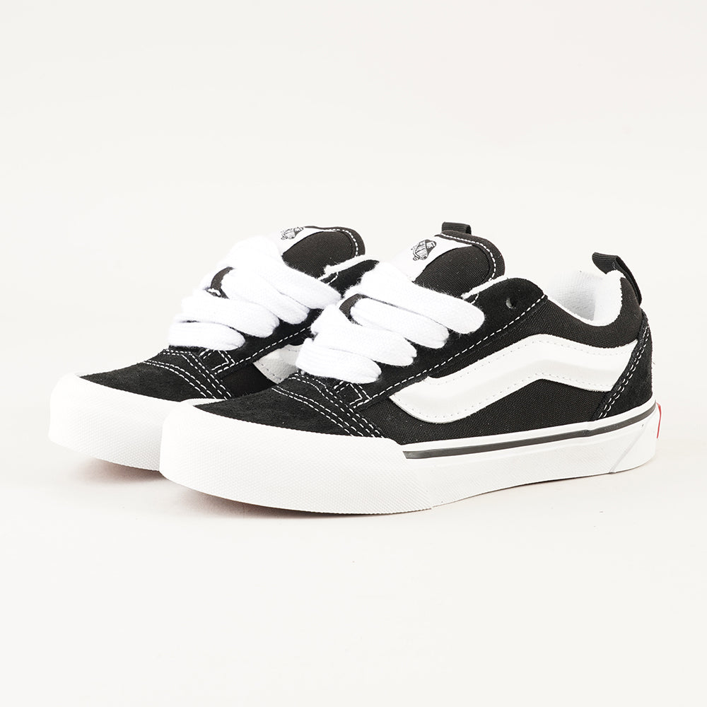 
                  
                    VANS KNU SKOOL
                  
                