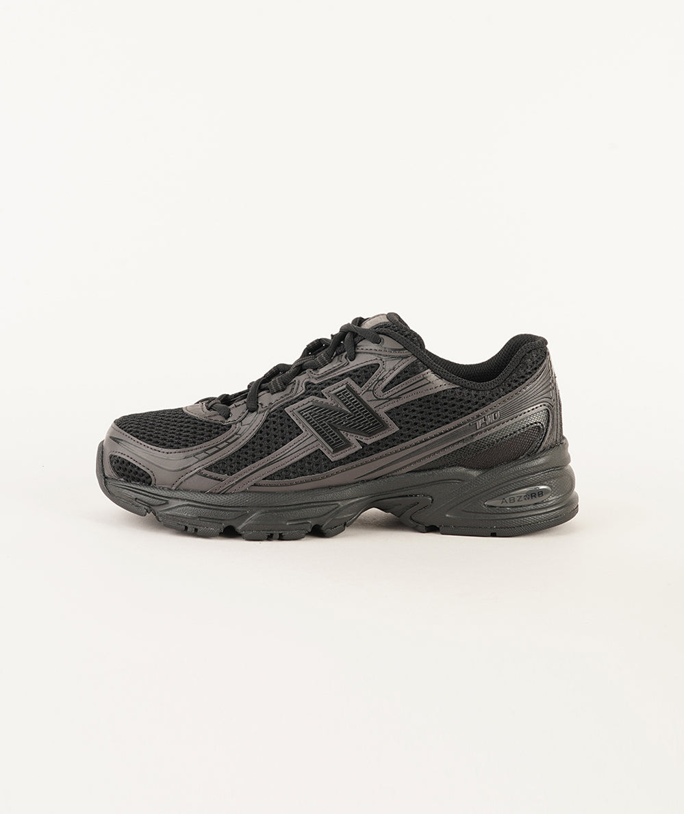 NEW BALANCE 740