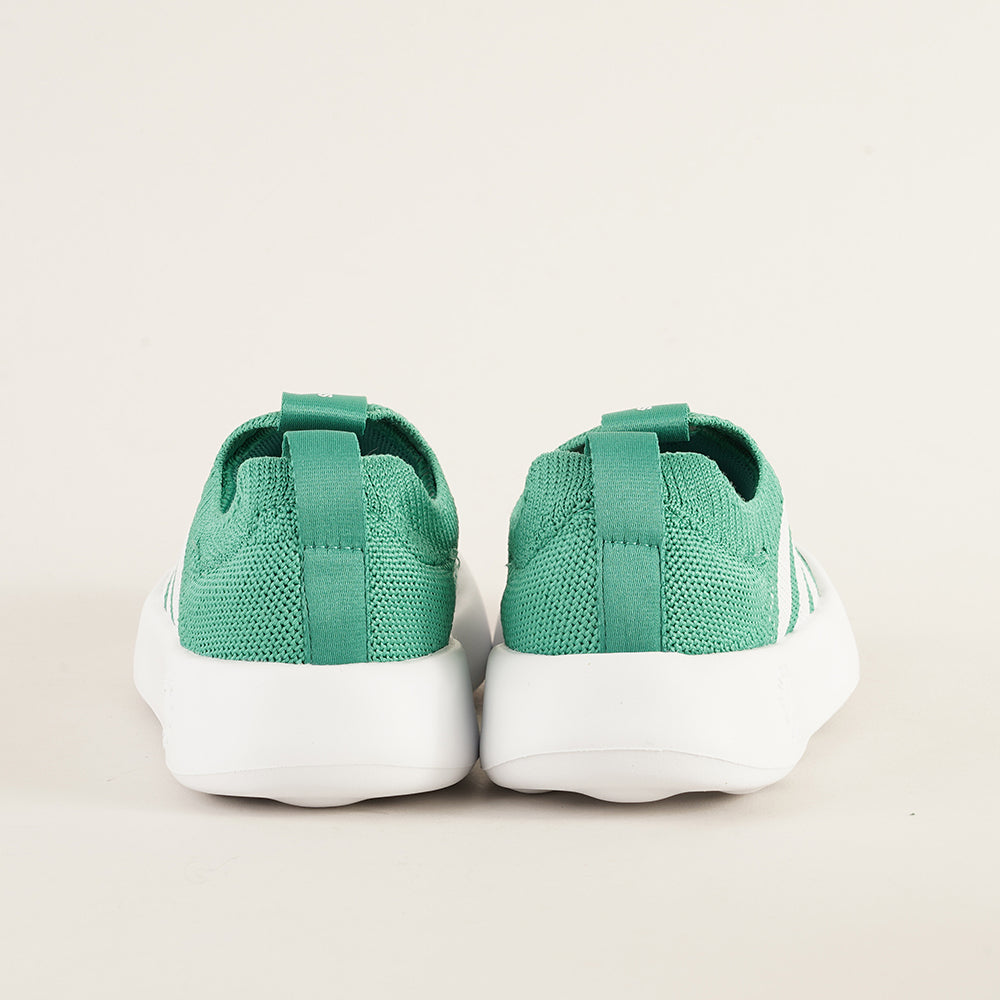 
                  
                    ADIDAS BUBBLECOMFY
                  
                