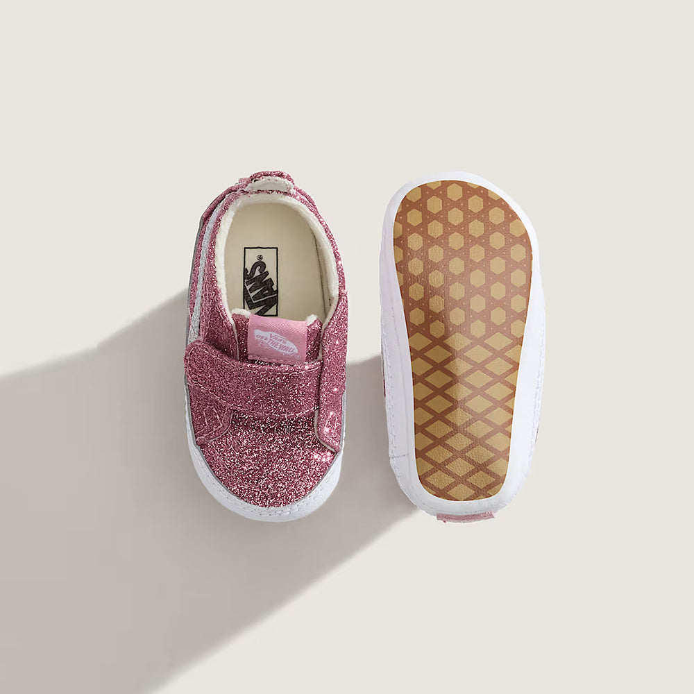 
                  
                    VANS SK8-HI CRIB
                  
                