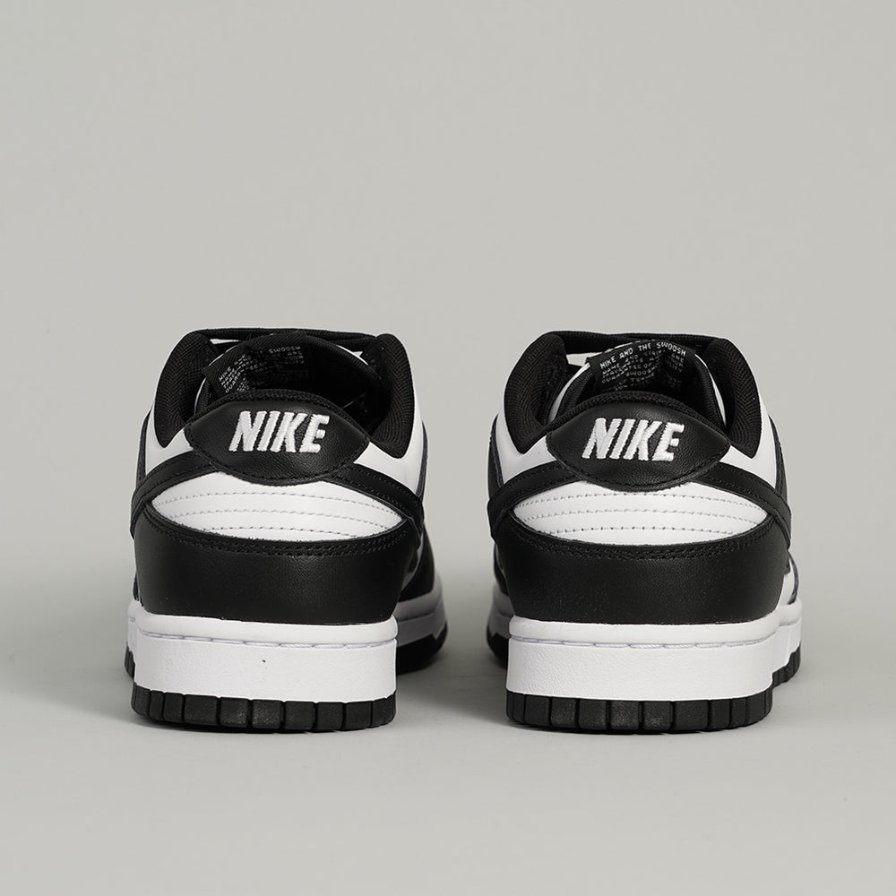 
                  
                    NIKE DUNK LOW RETRO
                  
                