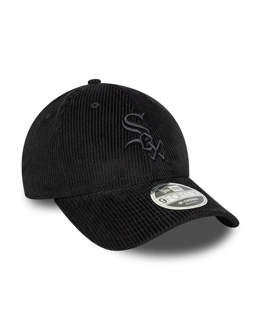 
                  
                    NEW ERA CORD 9FORTY
                  
                