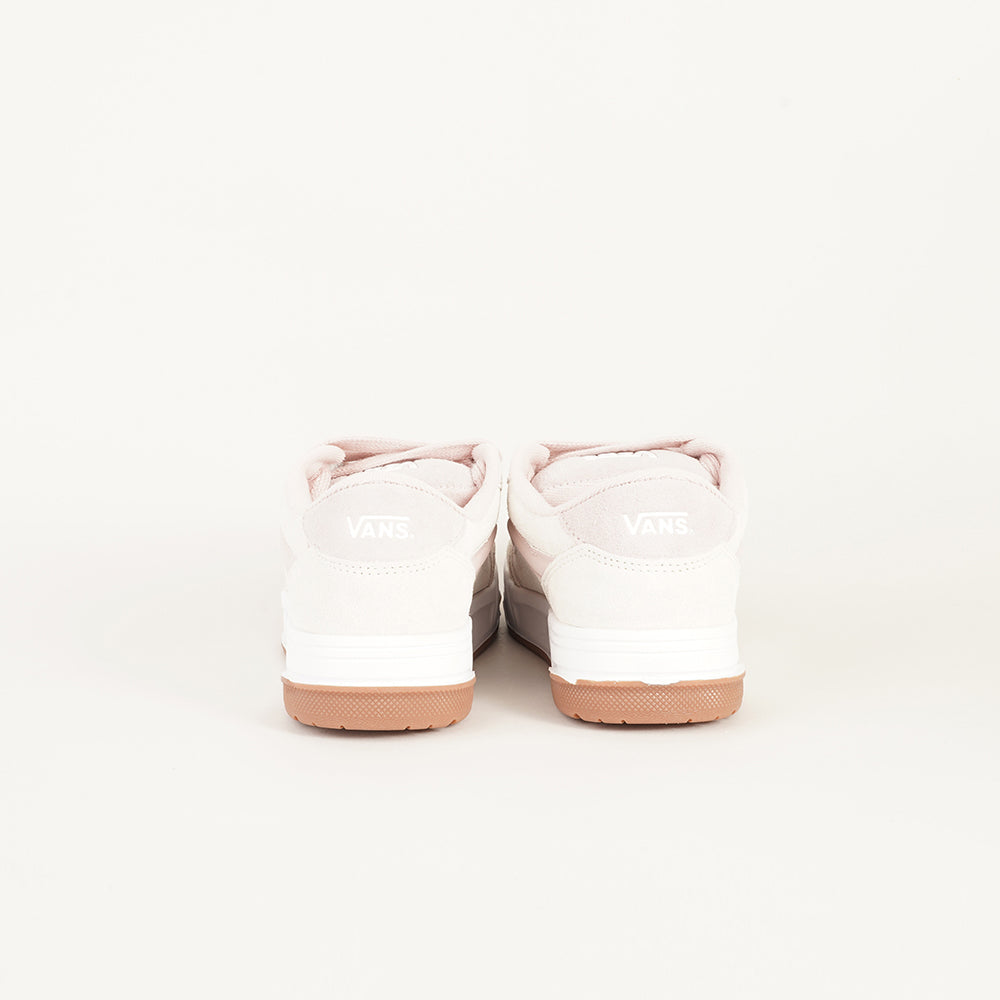 
                  
                    VANS HYLANE
                  
                