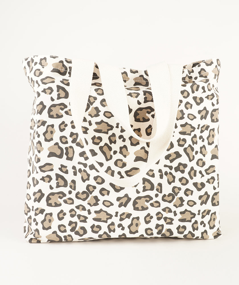 
                  
                    NEW ERA ANIMAL PRINT
                  
                