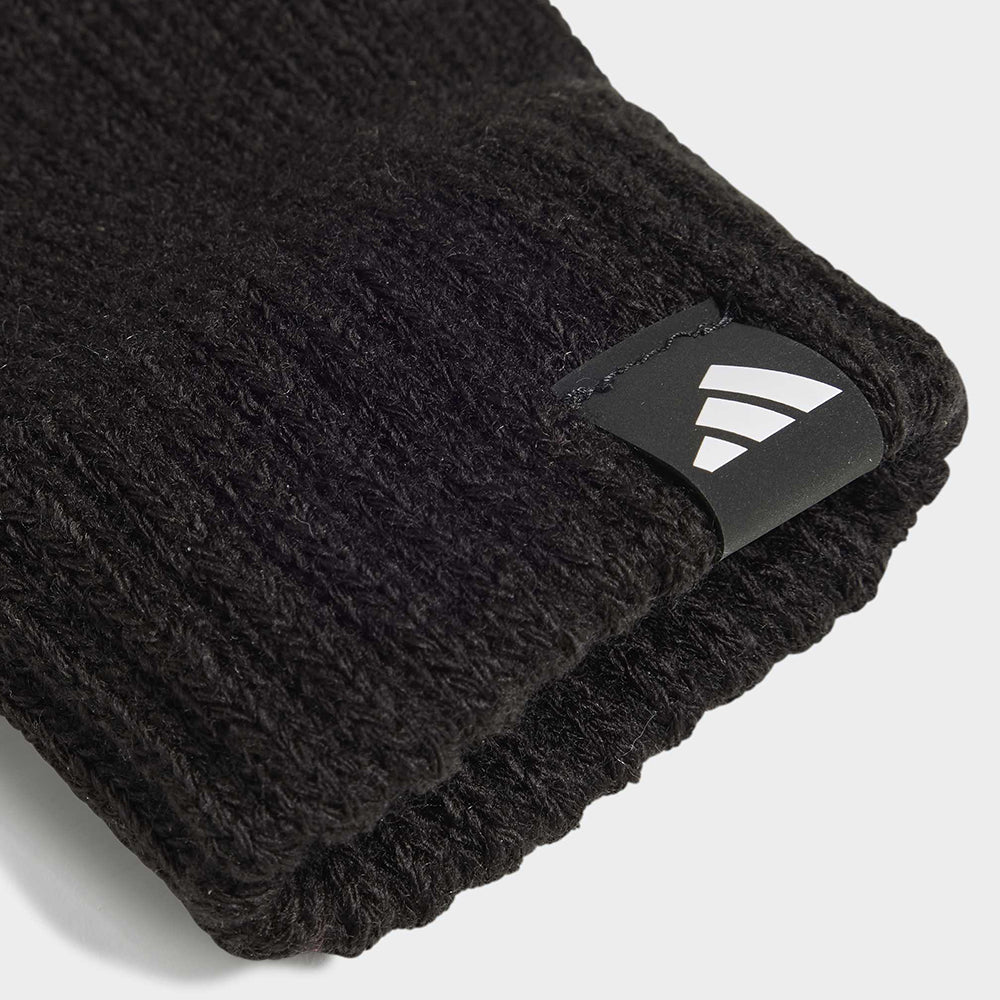 
                  
                    ADIDAS SET CAPPELLO E GUANTI
                  
                
