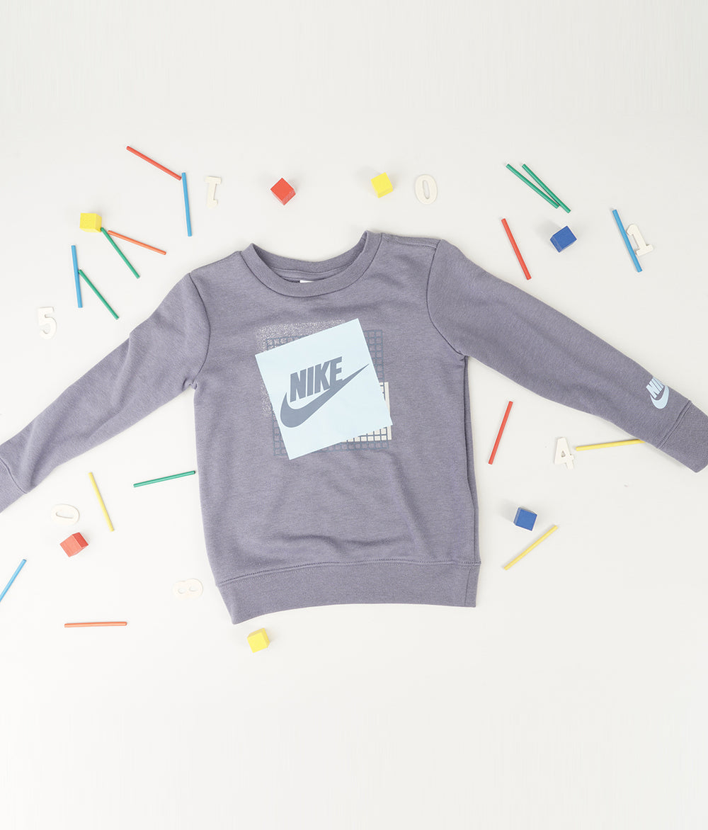 NIKE SWOOSH ESSENTIALS