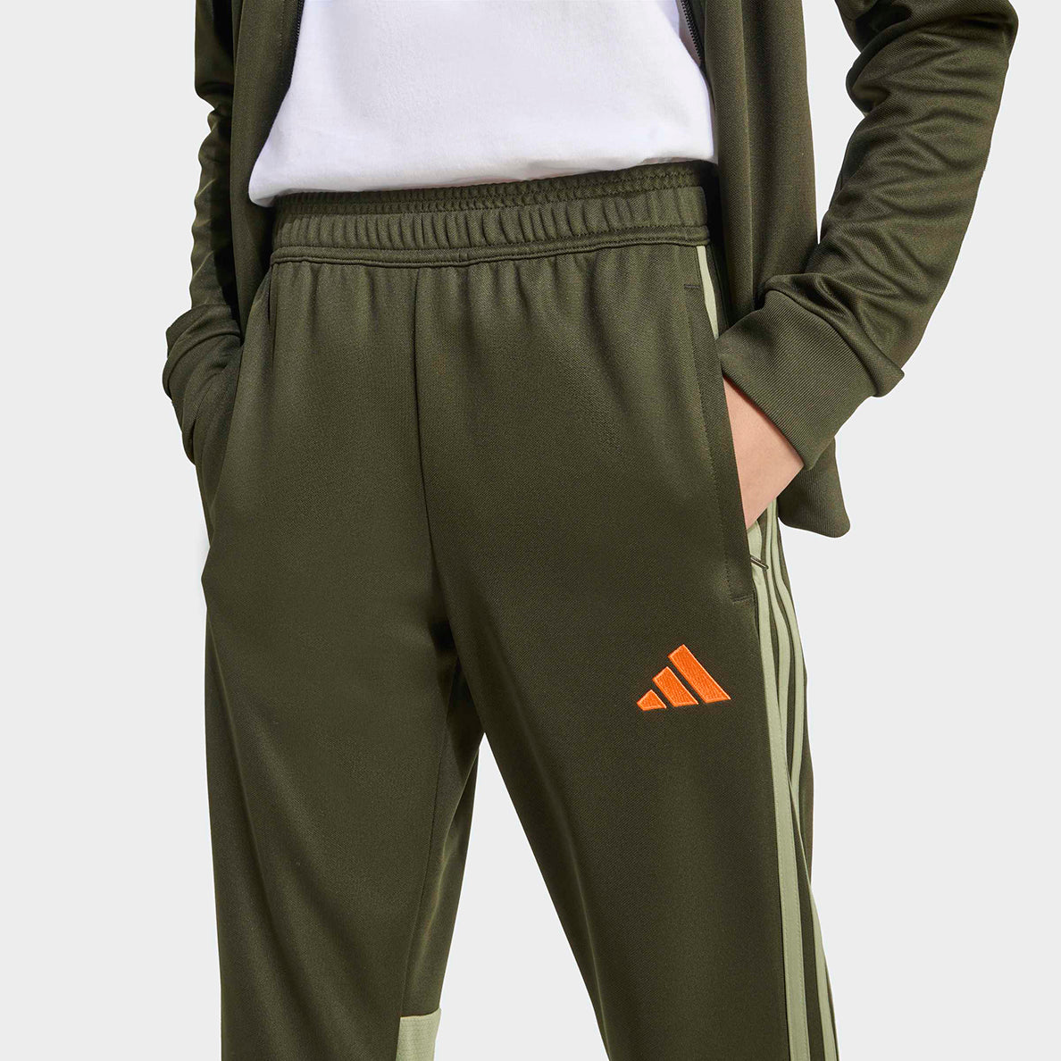 
                  
                    ADIDAS TIRO ES
                  
                