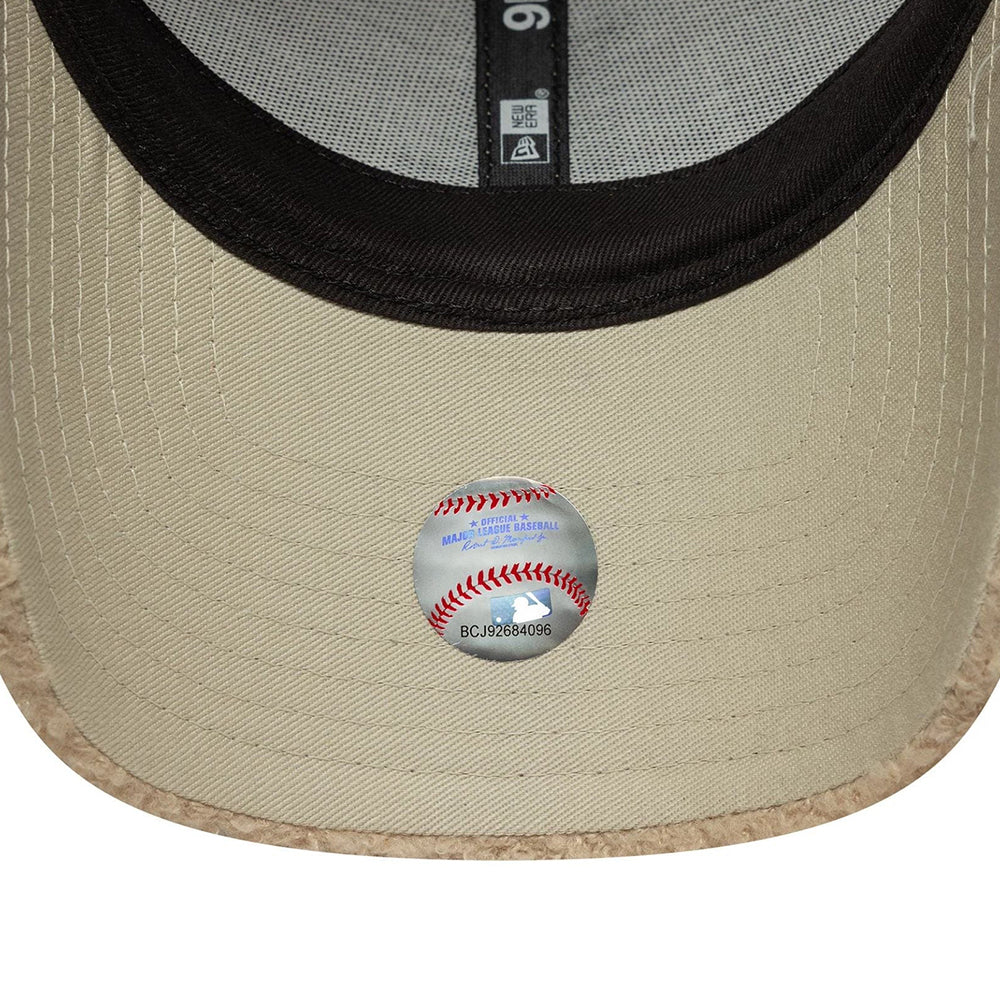 
                  
                    NEW ERA BERRETTO TEDDY LA
                  
                