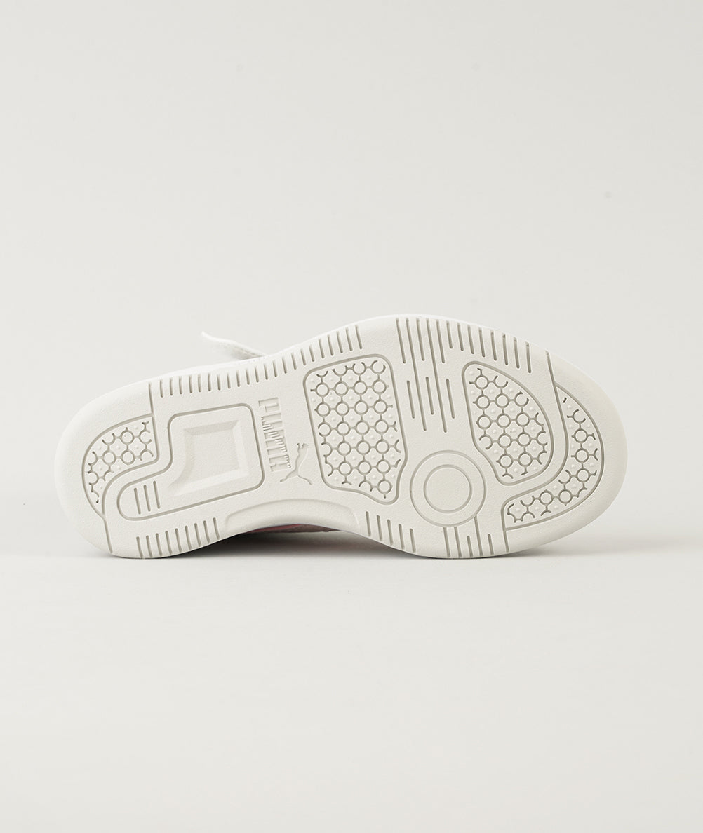 
                  
                    PUMA REBOUND V6
                  
                
