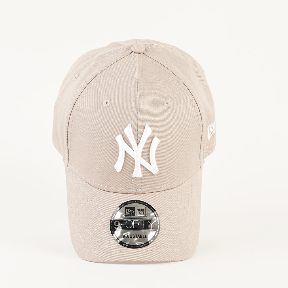 
                  
                    NEW ERA LEAGUE ESSENTIAL
                  
                