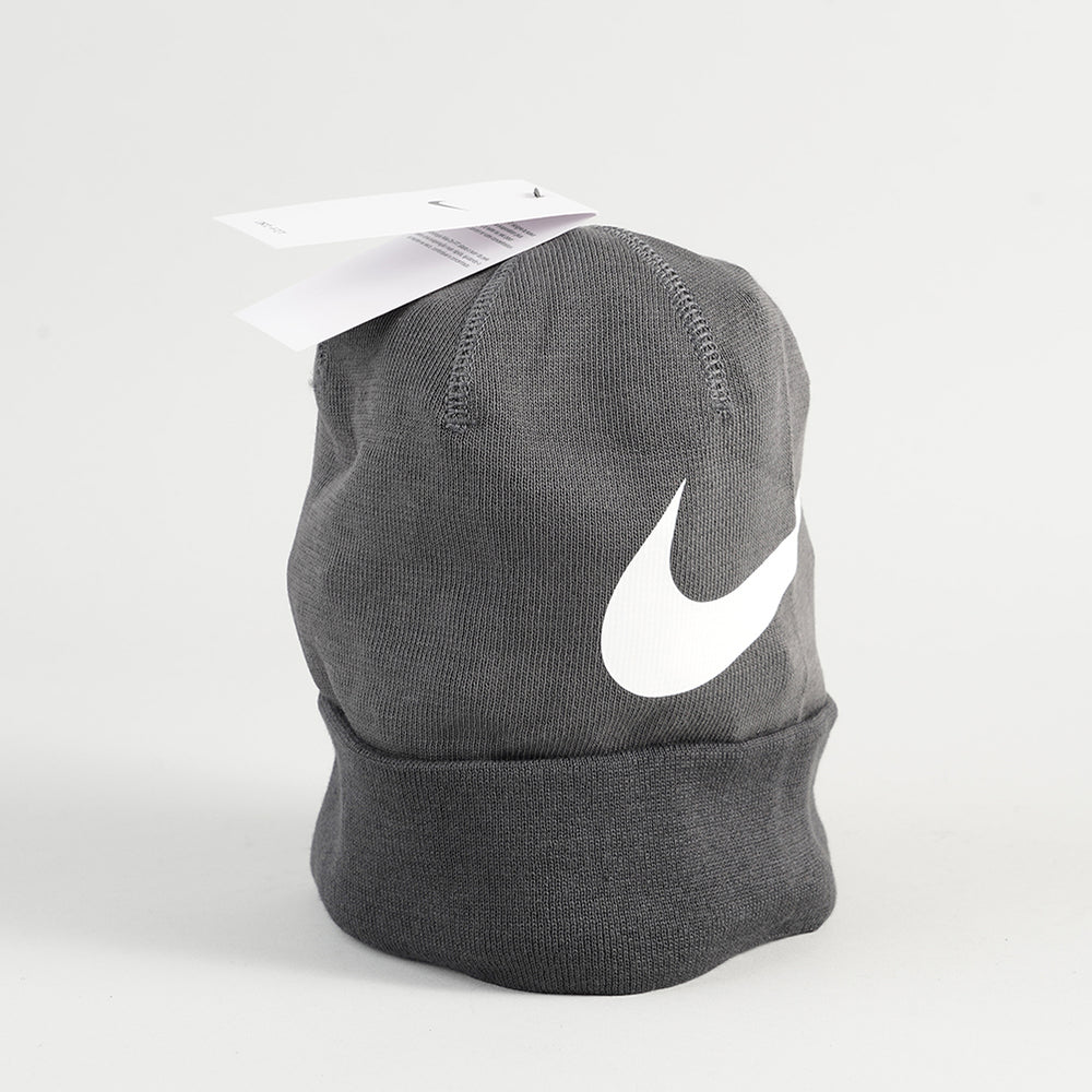 
                  
                    NIKE BANIE
                  
                