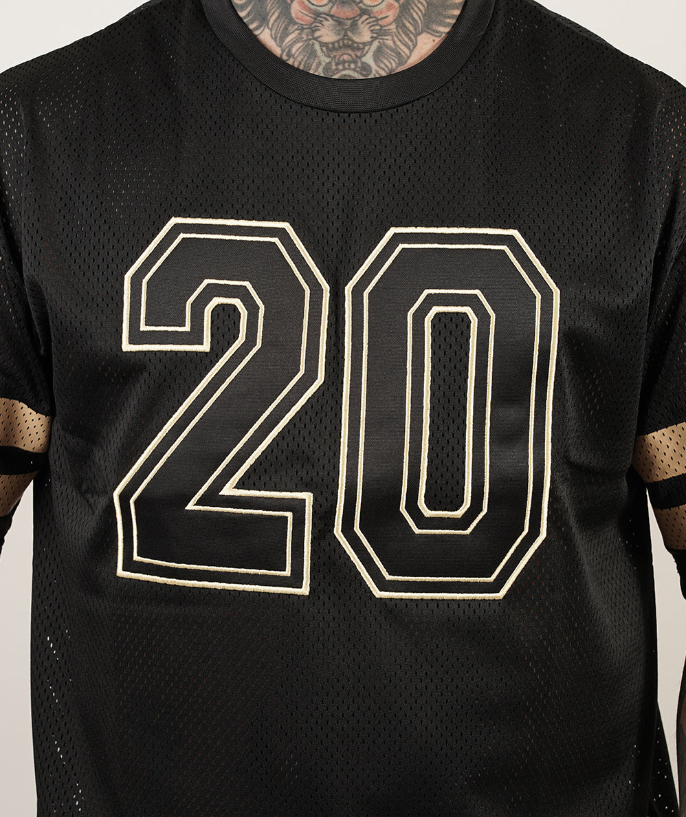 
                  
                    NEW ERA NE MESH OS TEE
                  
                