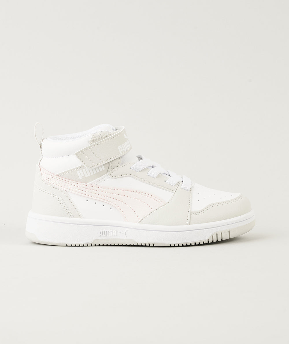 
                  
                    PUMA REBOUND V6
                  
                