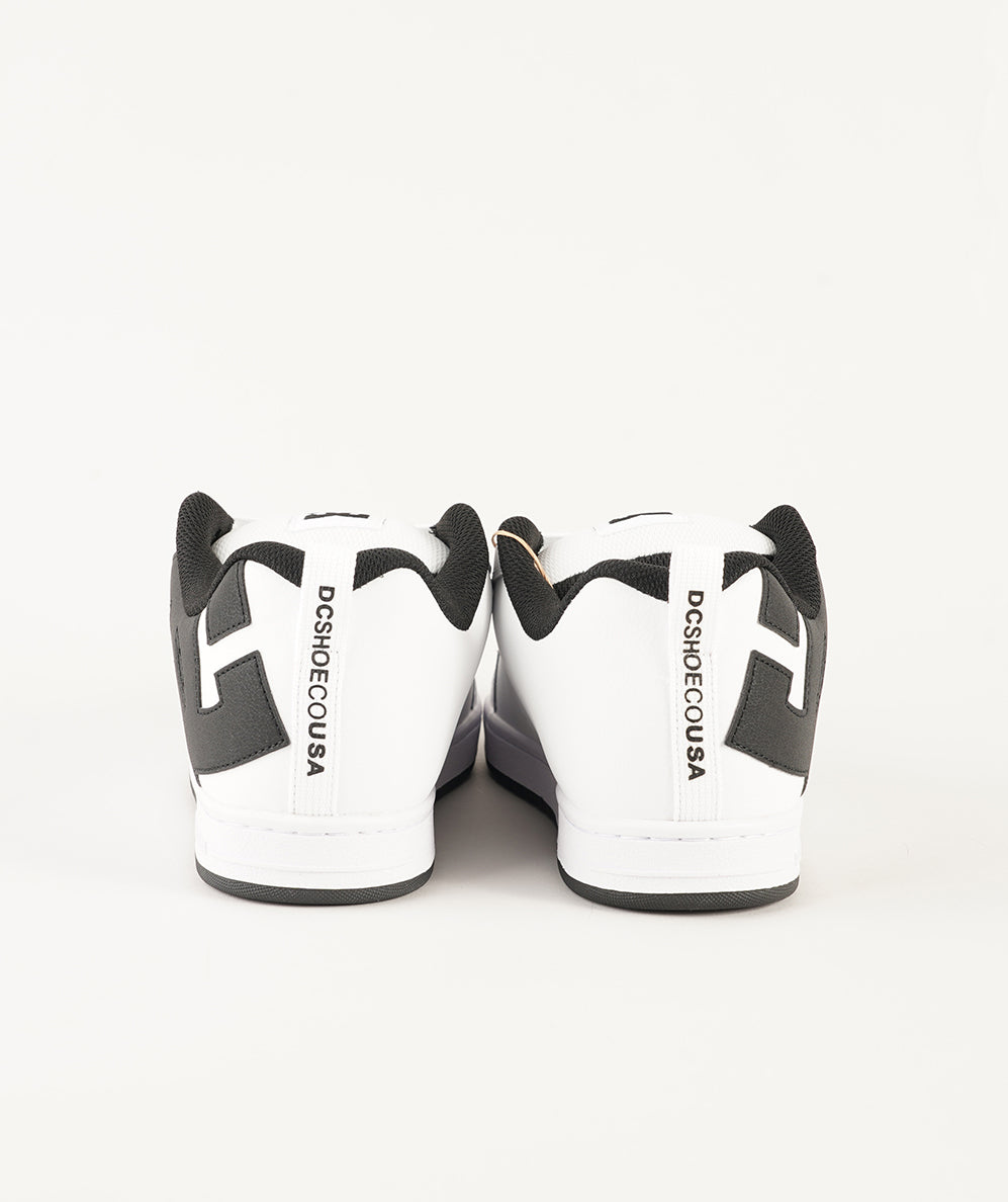 
                  
                    DCSHOECOUSA COURT GRAFFIK
                  
                