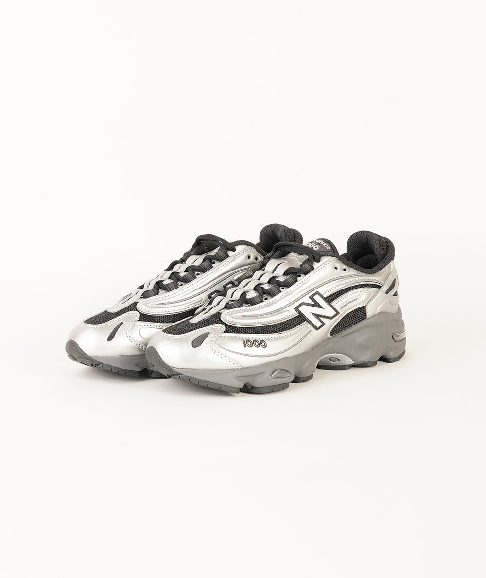 
                  
                    NEW BALANCE NEW BALANCE 1000
                  
                